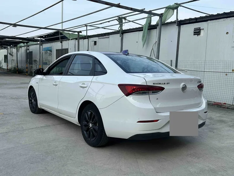 Buick Excelle 2018 18T Automatic Elite Edition — photograph 7