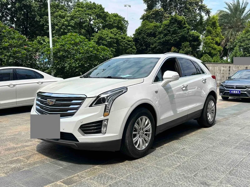 Cadillac XT5 2018 25T Luxury Model — photograph 1