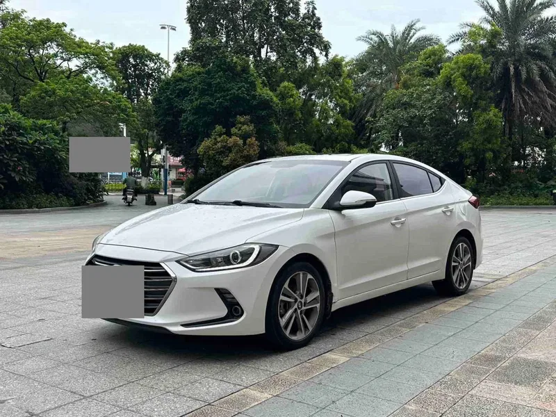 Hyundai Lingdong 2016 1.6L Automatic Zhixuan Elite Edition — photograph 1