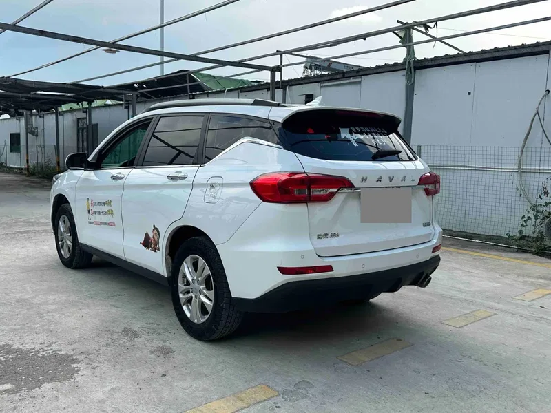 Haval M6 2019 1.5T DCT Two-Drive Elite — photograph 7