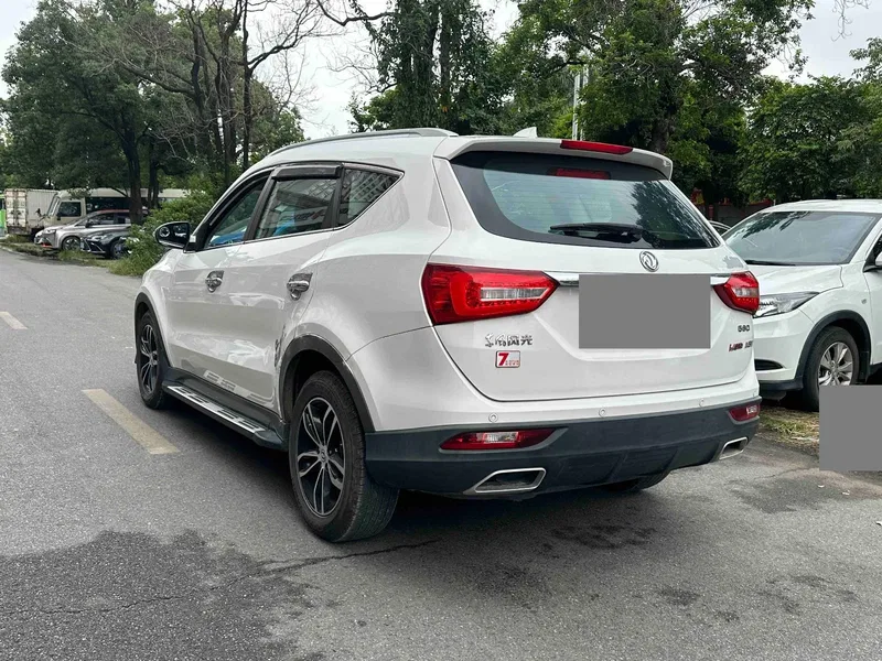 Dongfeng Scenery 580 2017 Dongfeng 1.5T Manual Luxury ESP — photograph 7