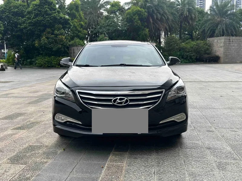 Hyundai Misty 2014 1.8L Automatic Smart Edition — photograph 2