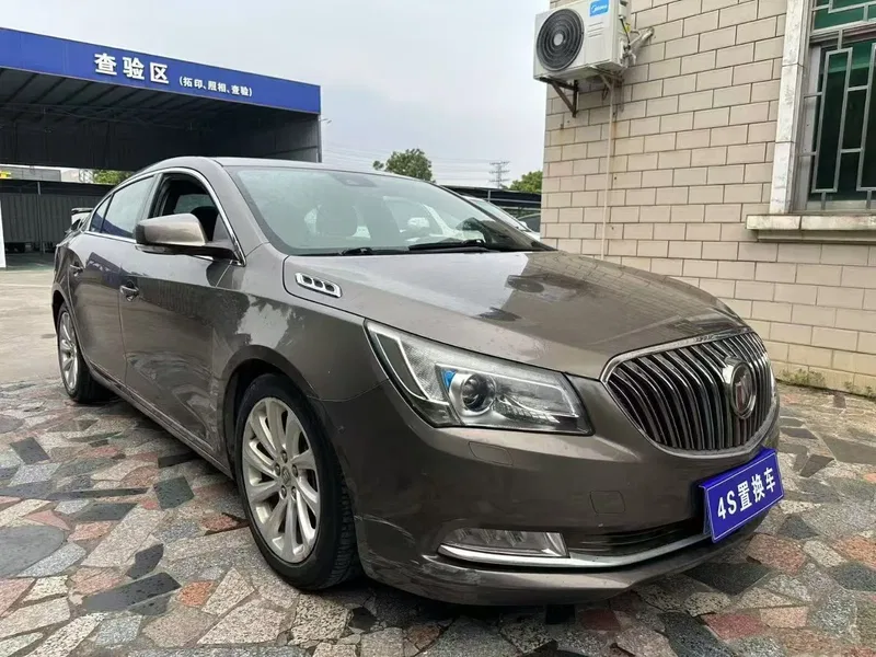 Buick LaCrosse 2013 2.0T SIDI Smart Flagship — photograph 3