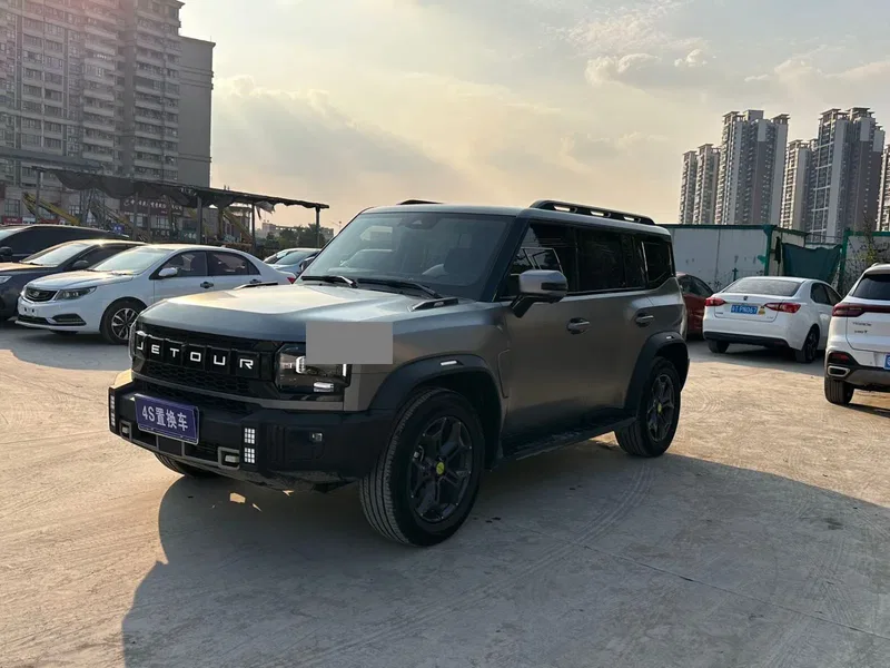 Jetour Traveller 2023 Model 2.0T Dual-Clutch All-Wheel-Drive Off-Road Edition — photograph 1