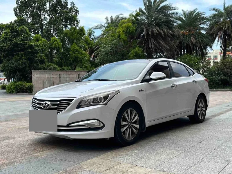 Hyundai Misty 2016 1.6T Automatic Smart GLS — photograph 1
