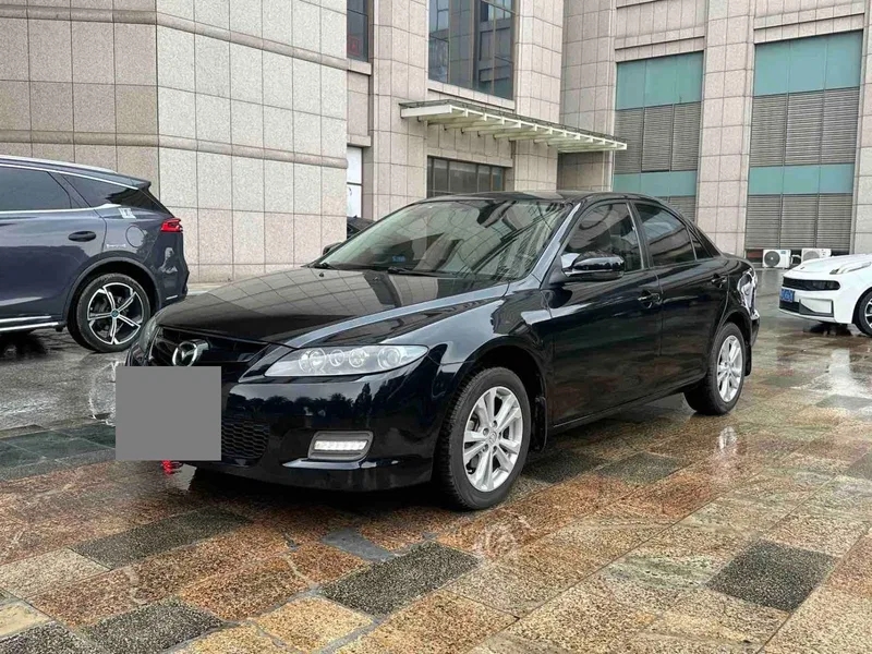 Mazda 2015 2.0L automatic fashion type — photograph 1
