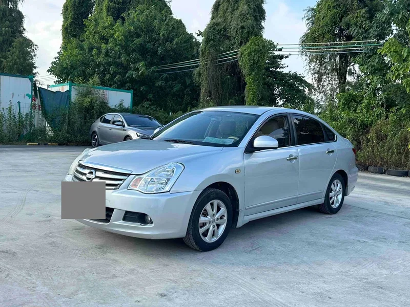 Nissan Xuanyi 2012 Classic 1.6XE Auto Comfort Edition — photograph 1
