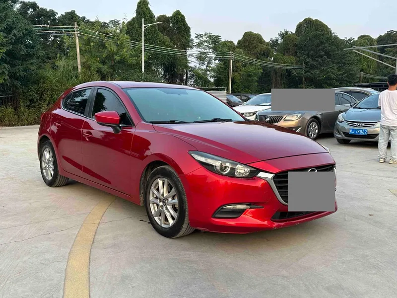Mazda Mazda 3 Oncorsela 2019 Cloud-controlled Hatchback 1.5L Auto Comfort Model — photograph 3