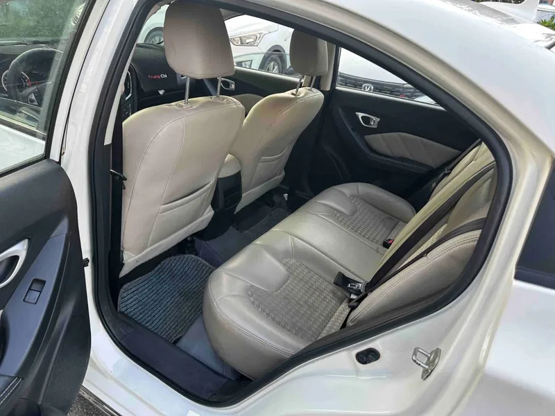 GAC Trumpchi GA3S Vision 2016 200T Manual Deluxe ESP Edition — photograph 5