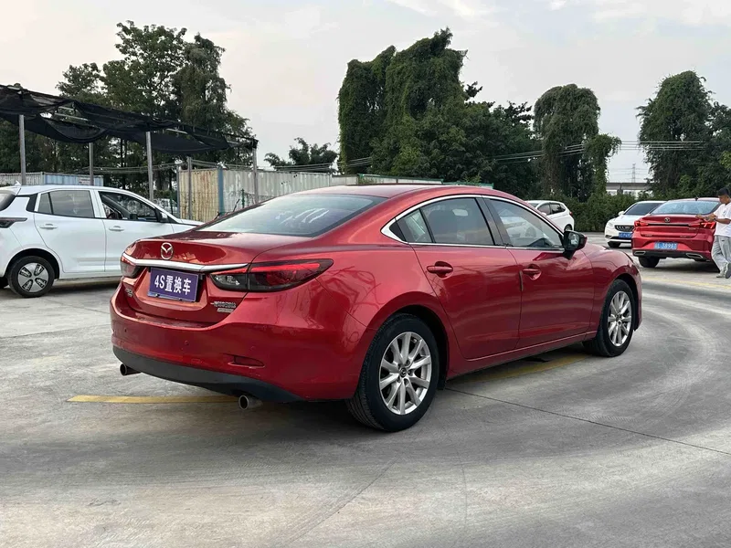 Mazda Atz — photograph 8