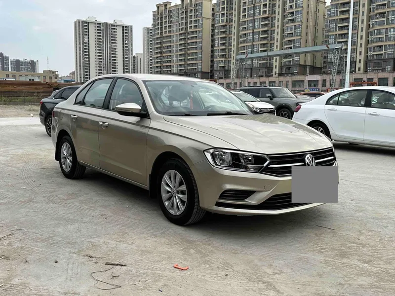 Volkswagen Bora 2018 1.5L automatic fashion model — photograph 3
