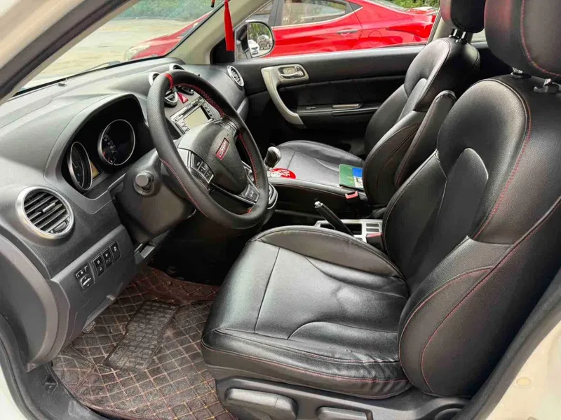 Haval H6 2014 Sports Edition 1.5T Manual Two-Drive Elite — photograph 4