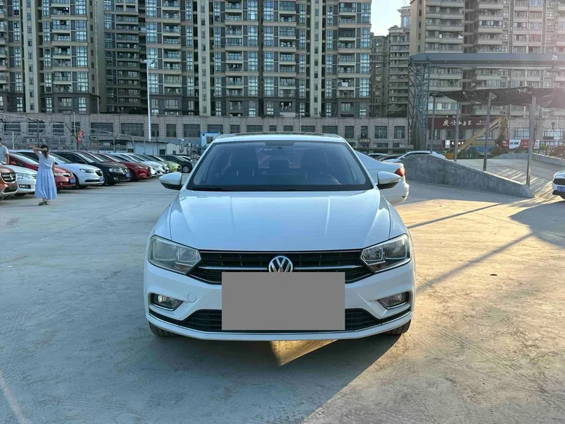 Volkswagen Bora 2017 1.6L Auto Comfort Model — photograph 2