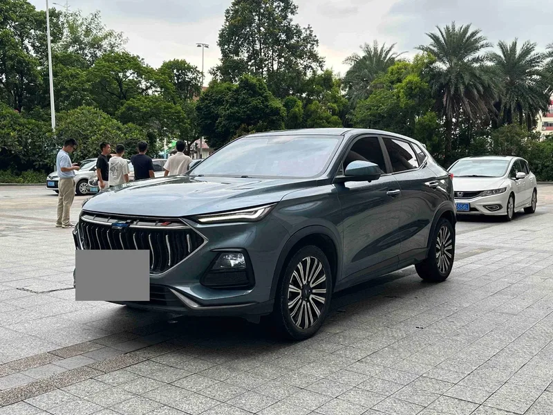 Changan Auchan X5 2022 1.5T DCT Tiger Roaring Limited Edition — photograph 1