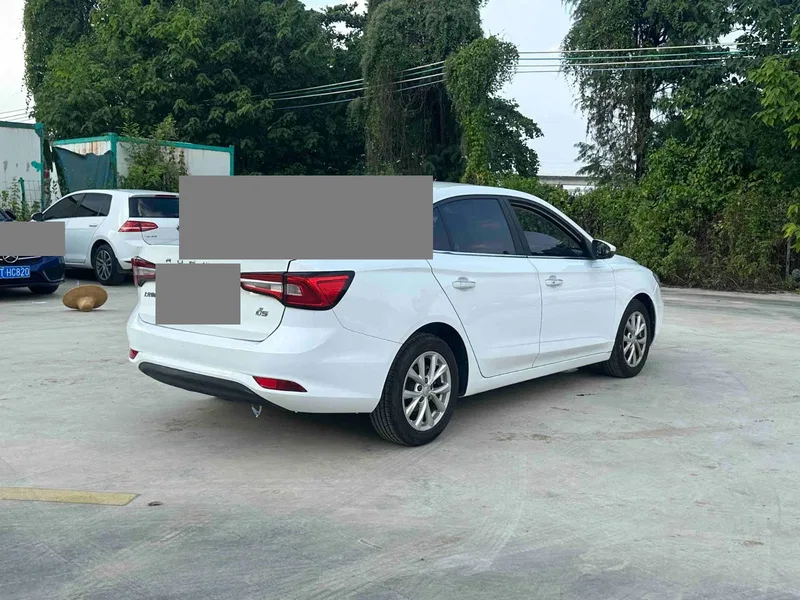 Roewe I5 2020 1.5L Manual 4G Interconnected Linghao Edition — photograph 9