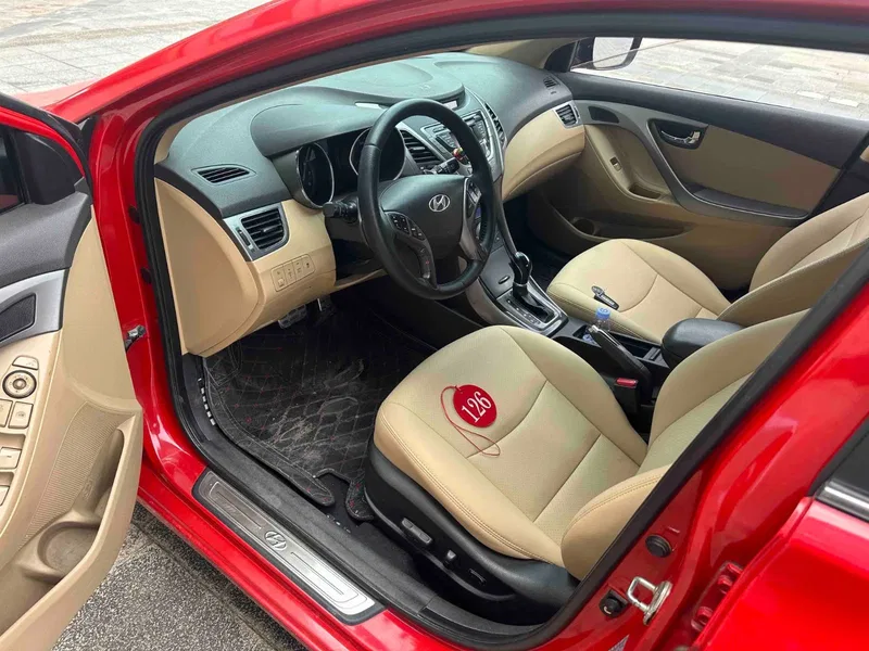 Hyundai La Roche 2012 1.8L Automatic Prestige Edition — photograph 4