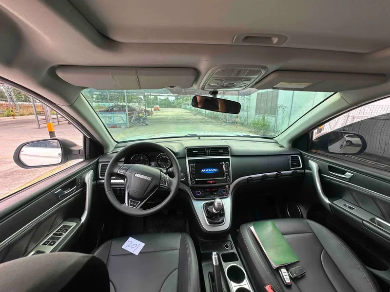 Haval M6 2019 1.5T DCT Two-Drive Elite — photograph 6