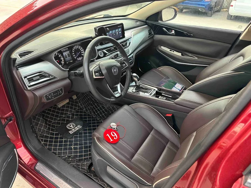 Changan Ruicheng CC 2018 1.5T Automatic TAG Heuer Model — photograph 4