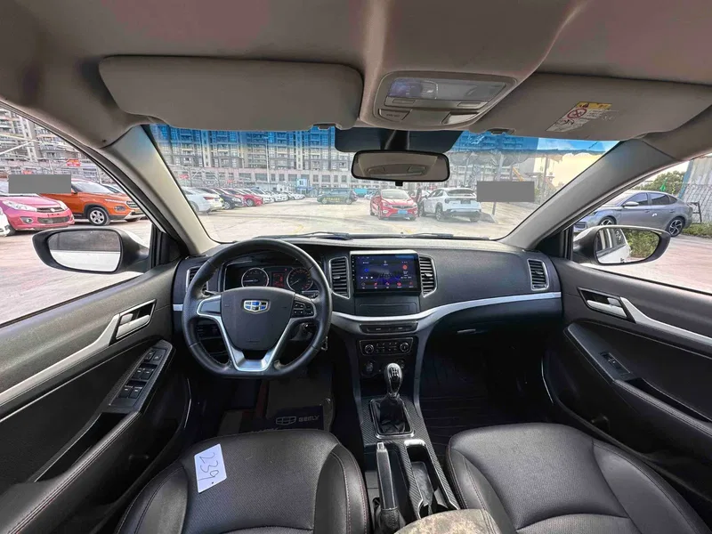 Geely Vision 2016 1.5L Manual Happiness Edition — photograph 6