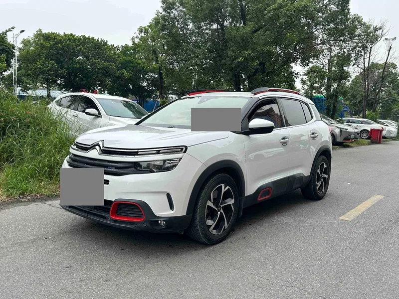 Citroen Tianyi C5 AIRCROSS 2017 380THP Luxury Model — photograph 1