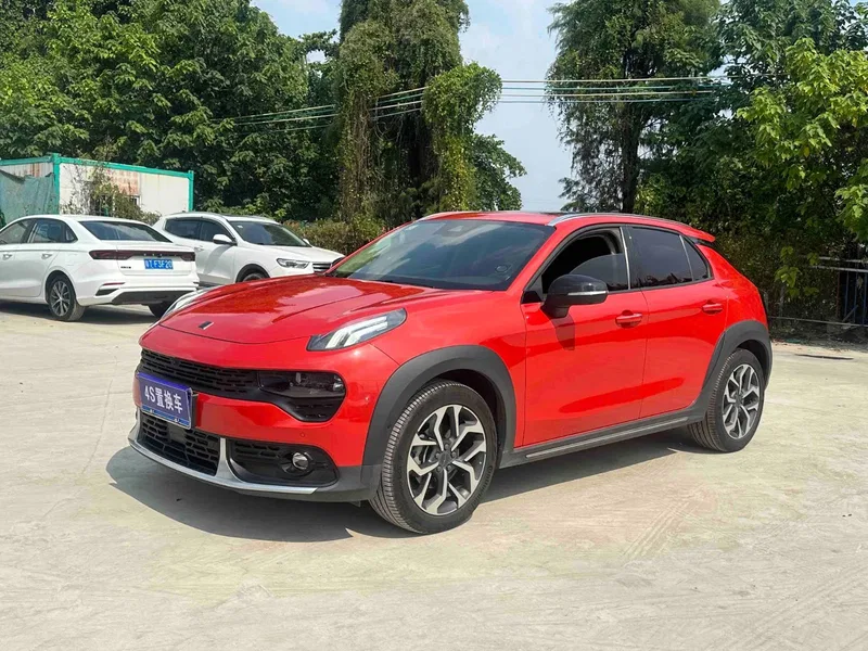 Lynk & Co 02 2019 1.5T DCT Two-Drive Pro Edition — photograph 1