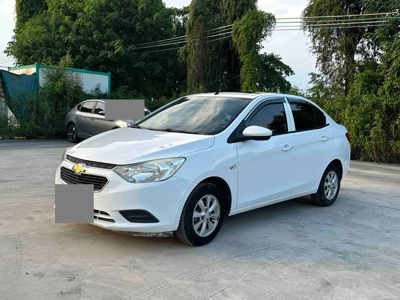 Chevrolet Sail 2018 3 1.3L Manual Comfort Sunroof Edition — photograph 1