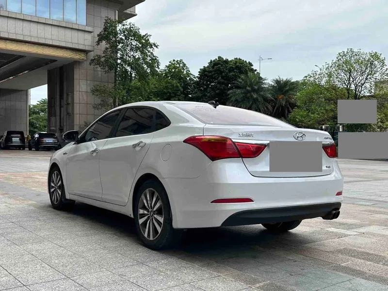 Hyundai Misty 2016 1.6T Automatic Smart GLS — photograph 7