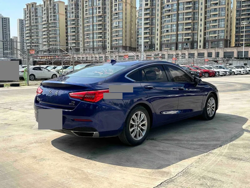 Hongqi H5 2019 30TD Smart Edition — photograph 9
