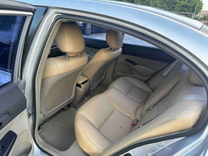 Honda Civic 2011 2.0L Automatic TYPE-S — photograph 5