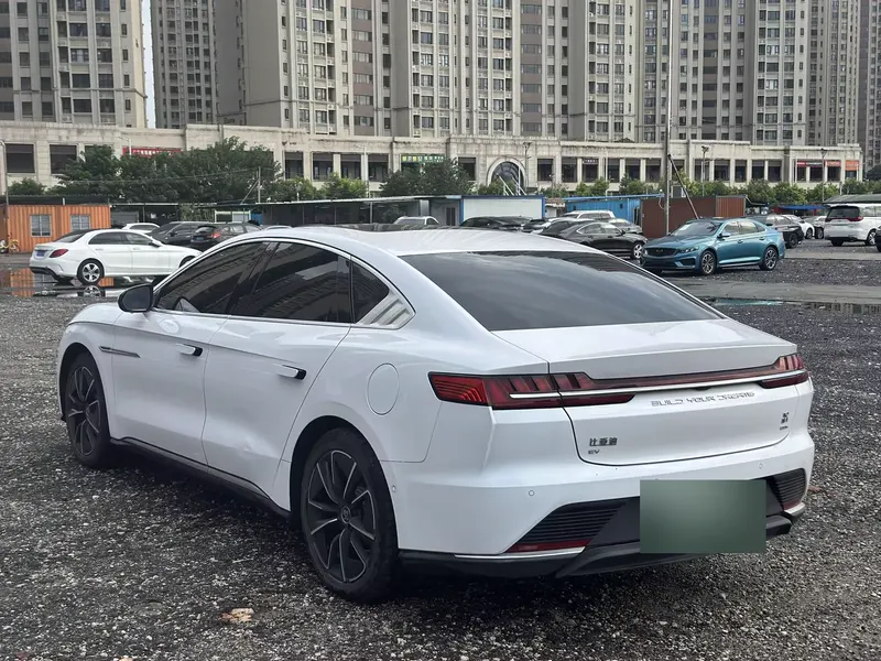 2020 BYD Han EV AWD High Performance Flagship — exterior photograph 8 of 9