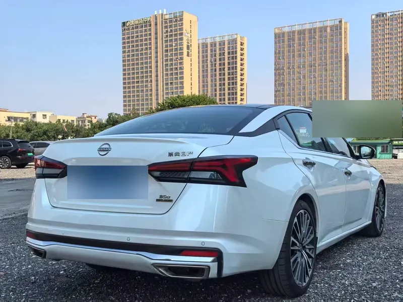 2022 Nissan Teana 2.0T XL — exterior photograph 8 of 9