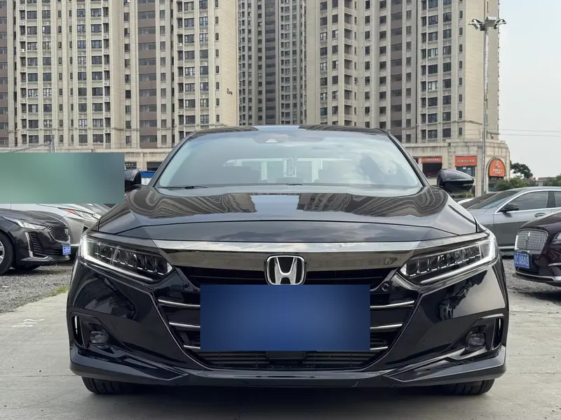 2022 Honda Accord 260TURBO Phantom Premium — exterior photograph 1 of 9