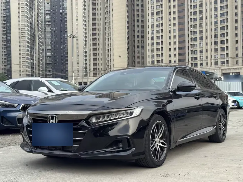 2022 Honda Accord 260TURBO Phantom Premium — exterior photograph 3 of 9