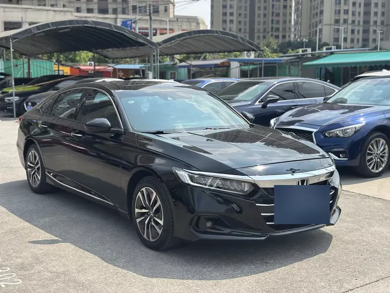 2022 Honda Accord Hybrid 2.0L — exterior photograph 3 of 9