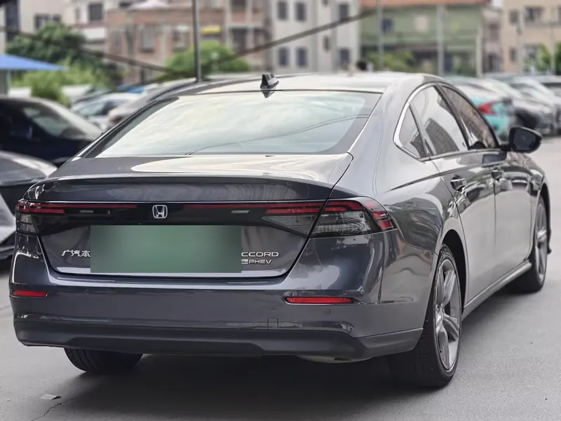 2023 Honda Accord e:PHEV 2.0L ePHEV Smart — exterior photograph 8 of 9