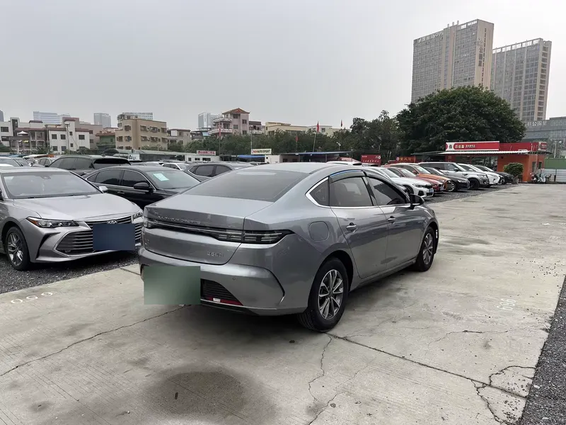 2024 BYD Destroyer 05 DM-i Honor 55KM Luxury — exterior photograph 8 of 9